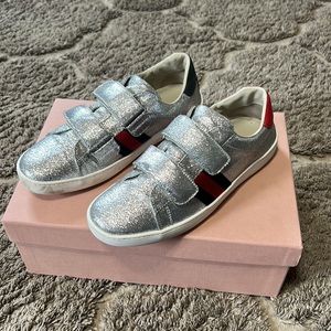 Girls Gucci shoes size 36